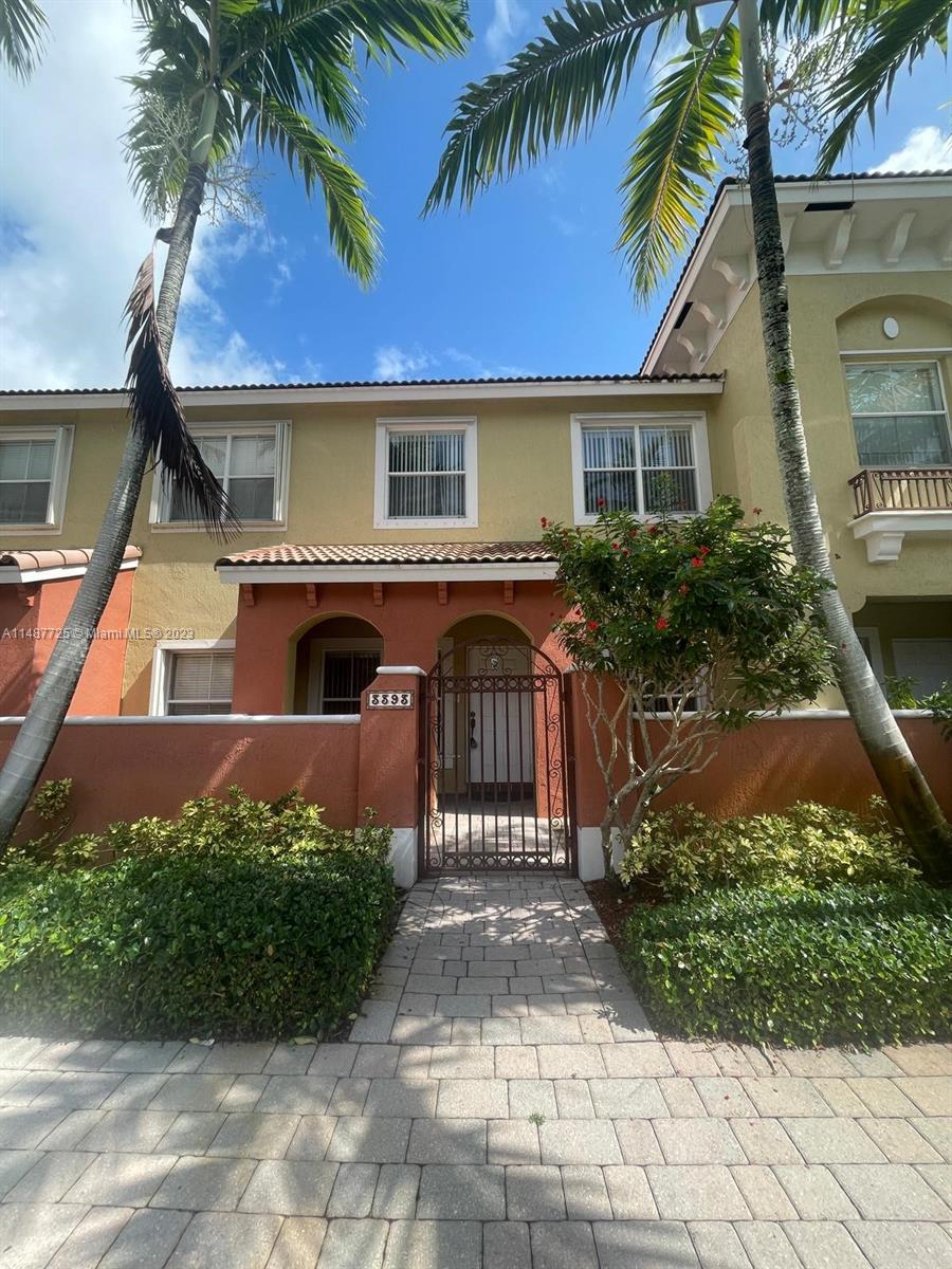 3393 Merrick Ct # 1111