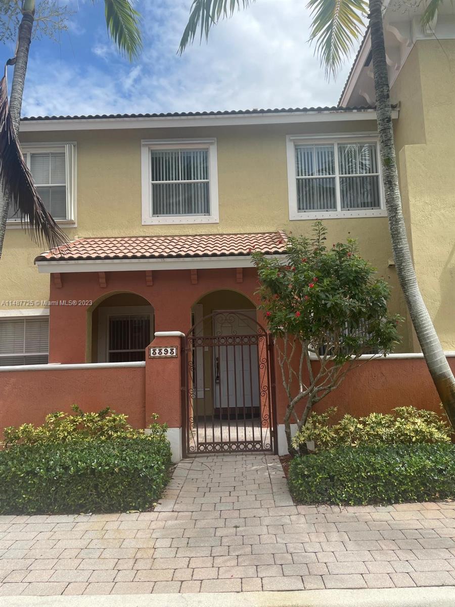 3393 Merrick Ct # 1111