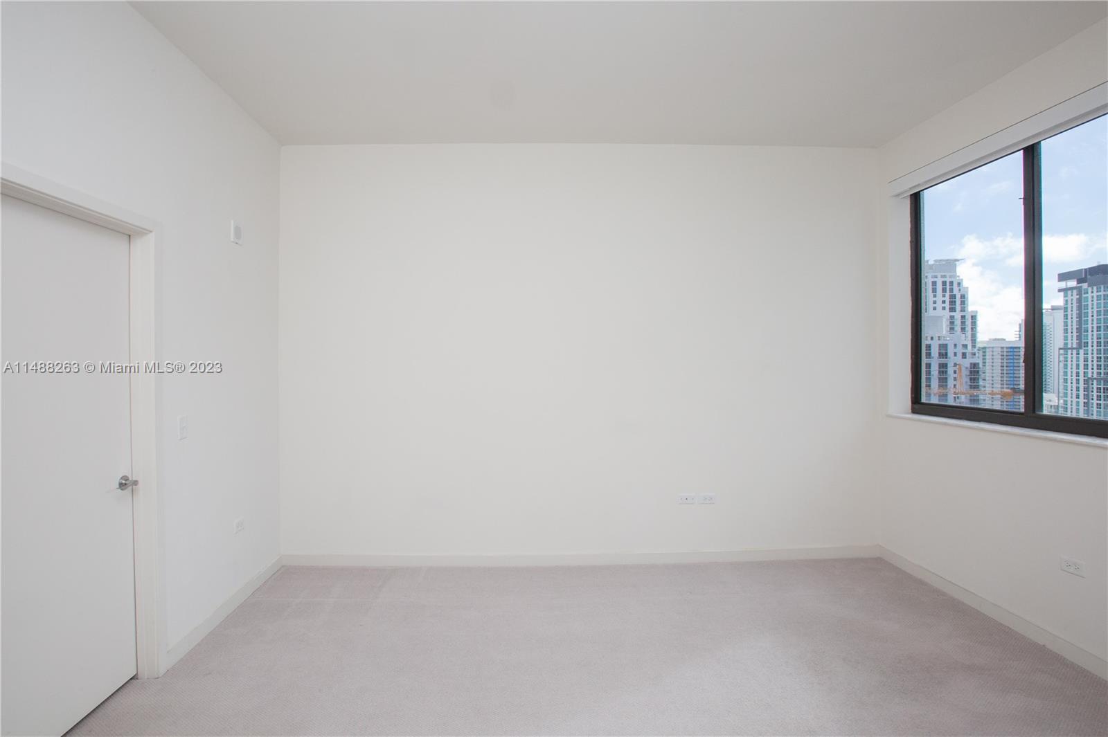 999 SW 1ST AVENUE Unit: UPH11
