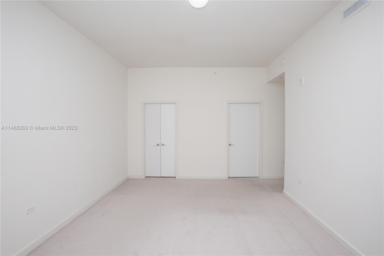999 SW 1ST AVENUE Unit: UPH11