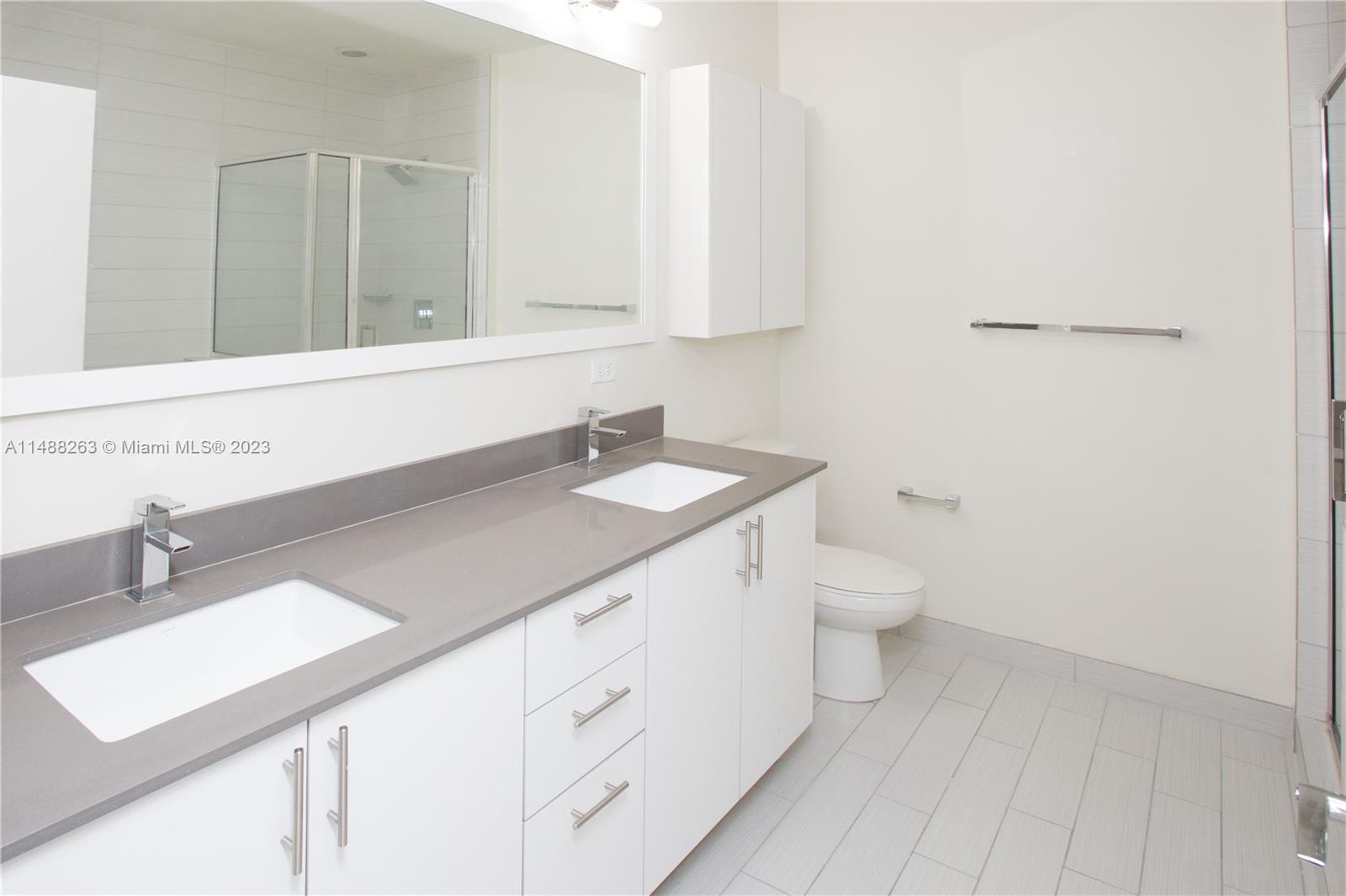 999 SW 1ST AVENUE Unit: UPH11