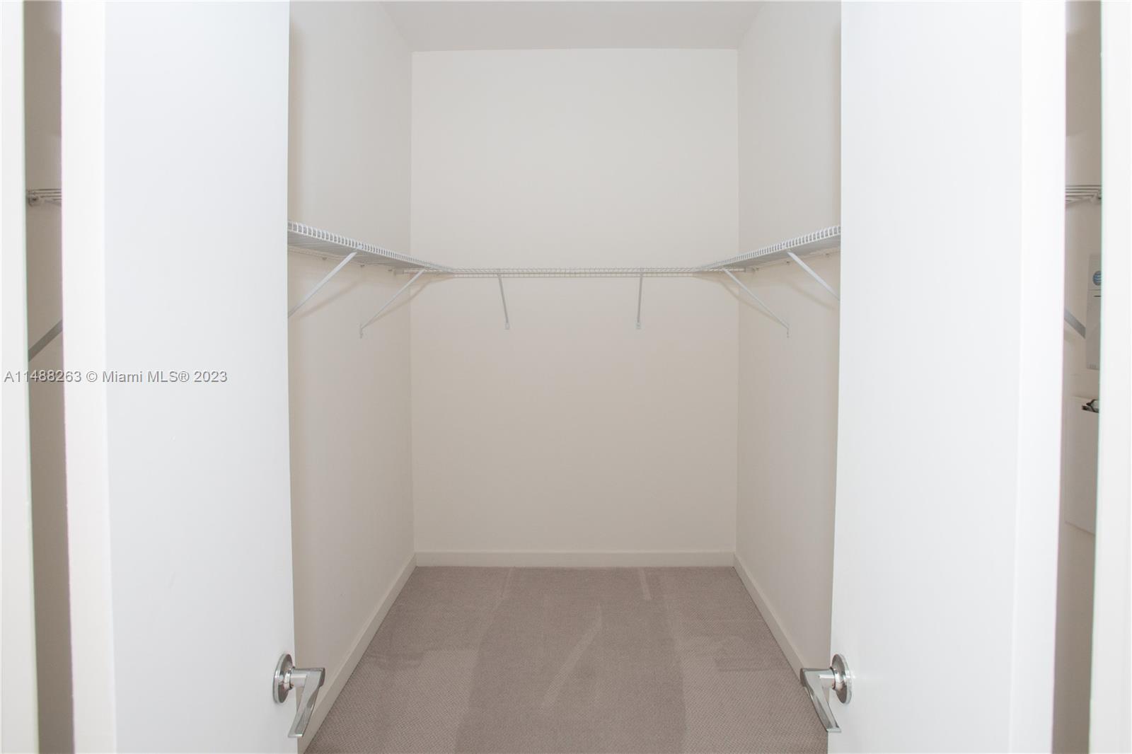 999 SW 1ST AVENUE Unit: UPH11