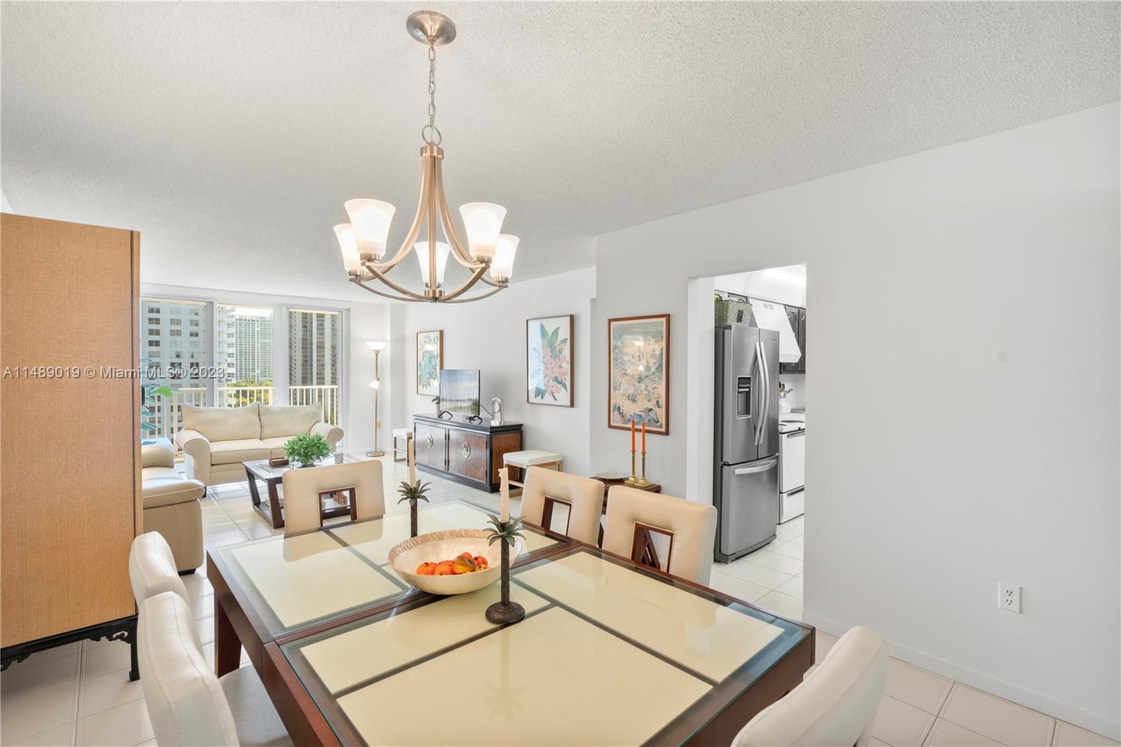 2801 NE 183rd St # 1214W