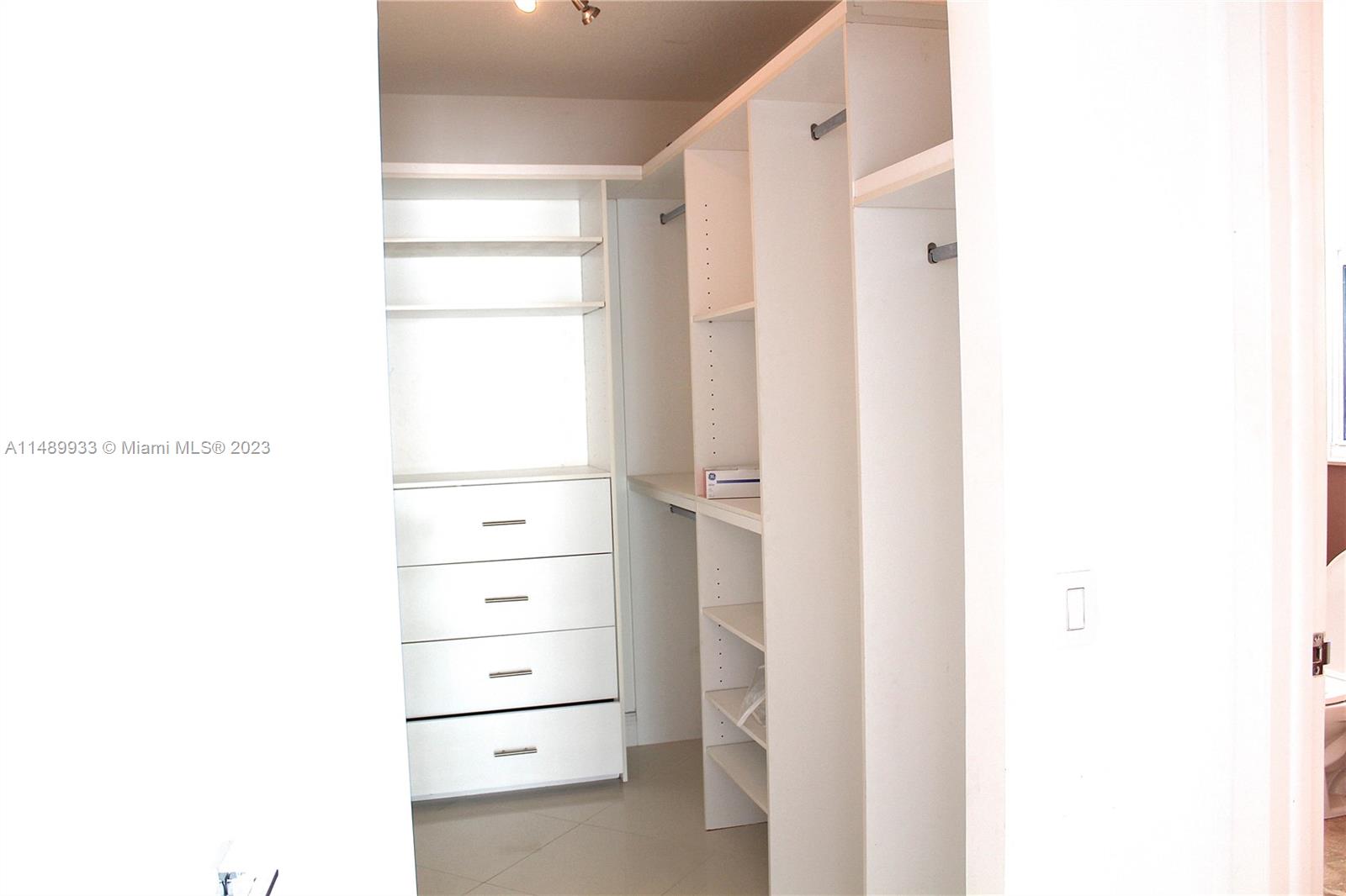 41 SE 5th St # 1417