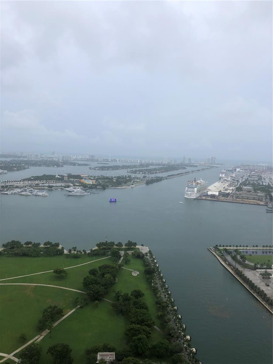 900 Biscayne Blvd # 4904