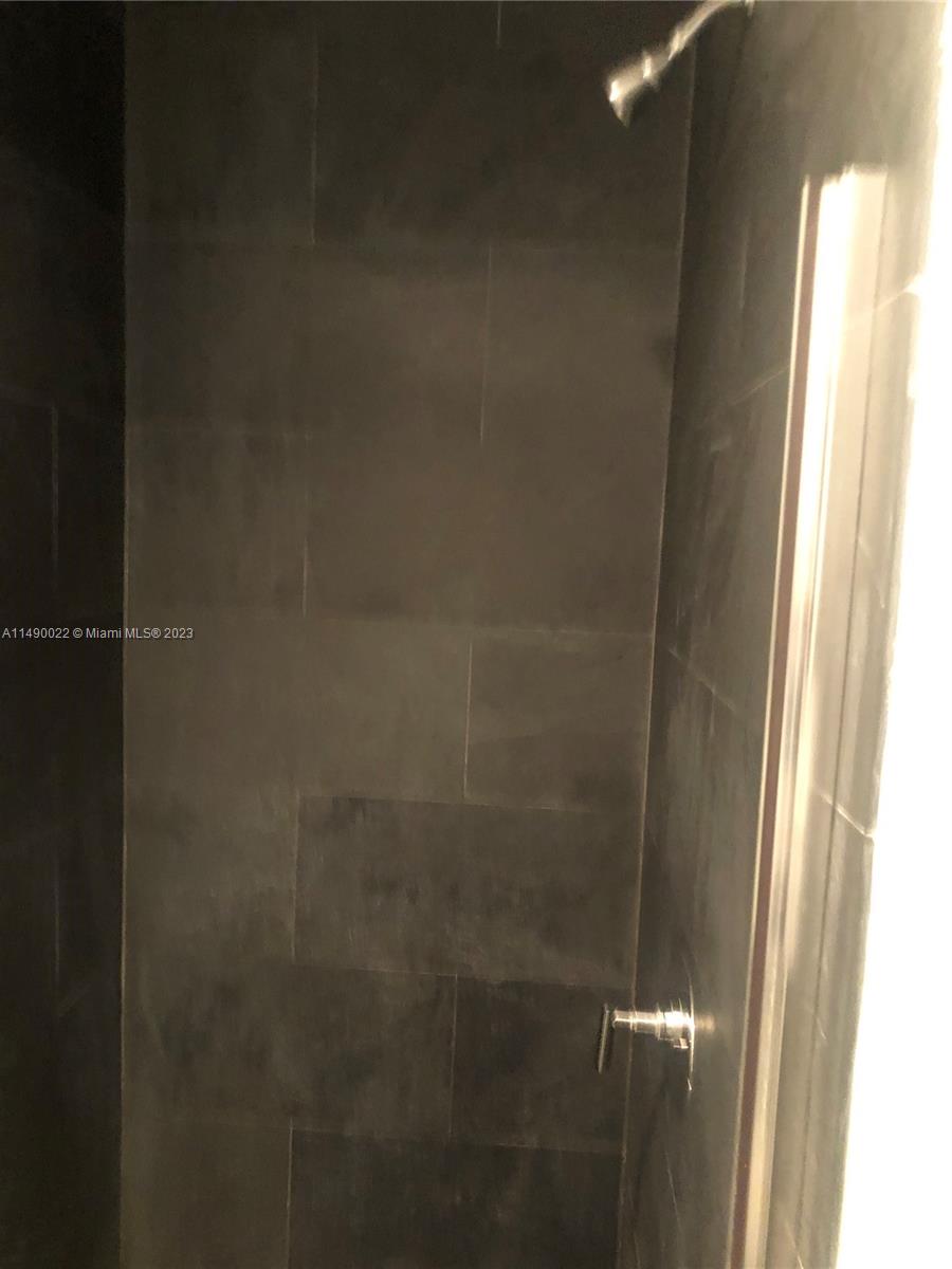 900 Biscayne Blvd # 4904
