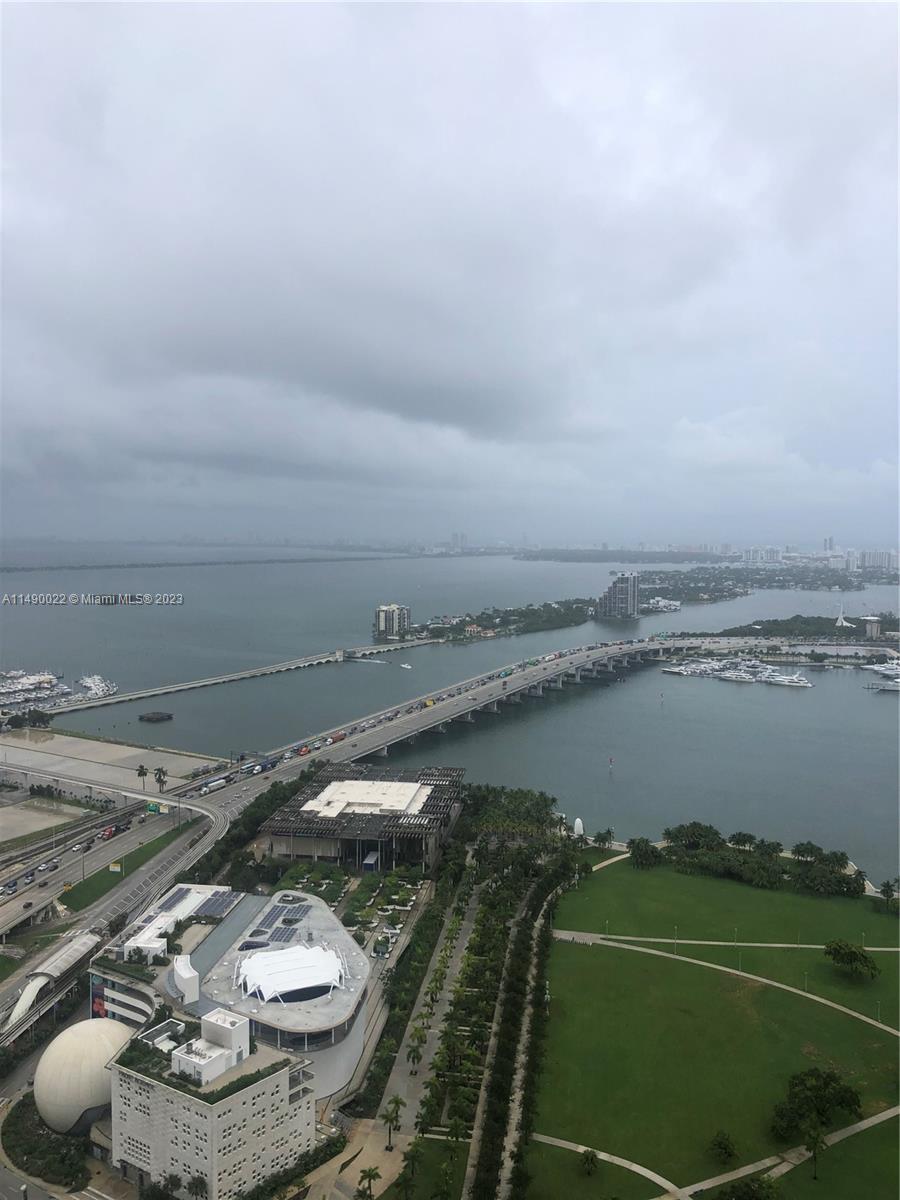 900 Biscayne Blvd # 4904