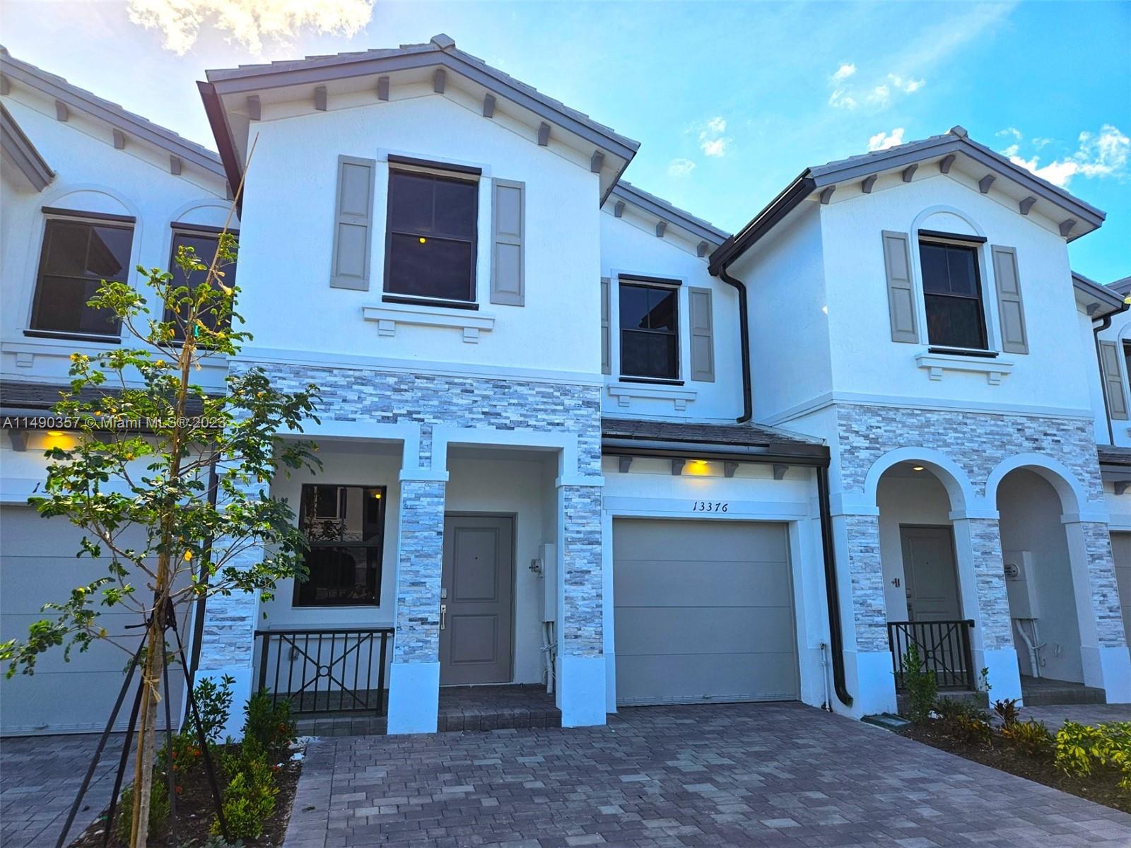 13376 SW 287th Ter Unit: .