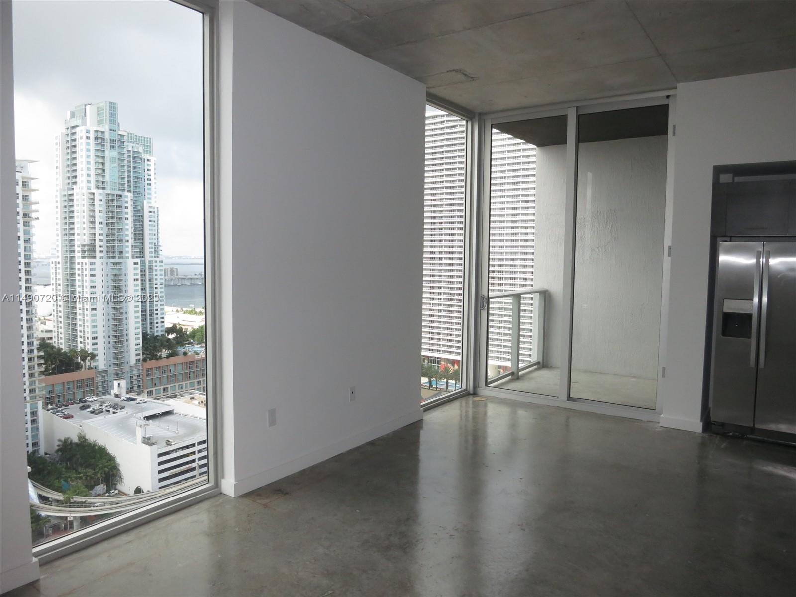 151 SE 1 St # 2804