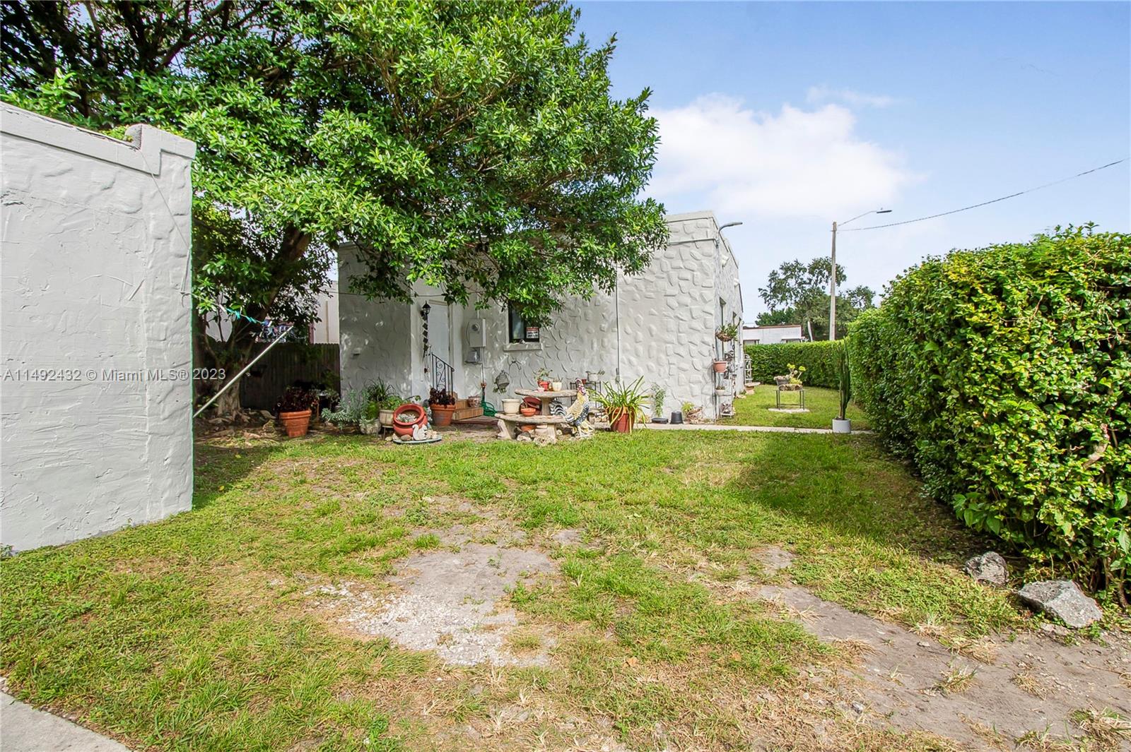 1910 NW 47th St