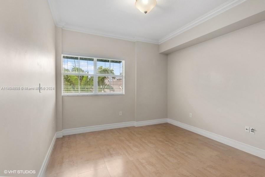642 Valencia Ave # 308