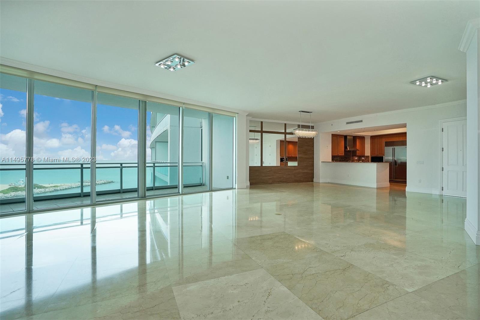 10295 Collins Ave # 504