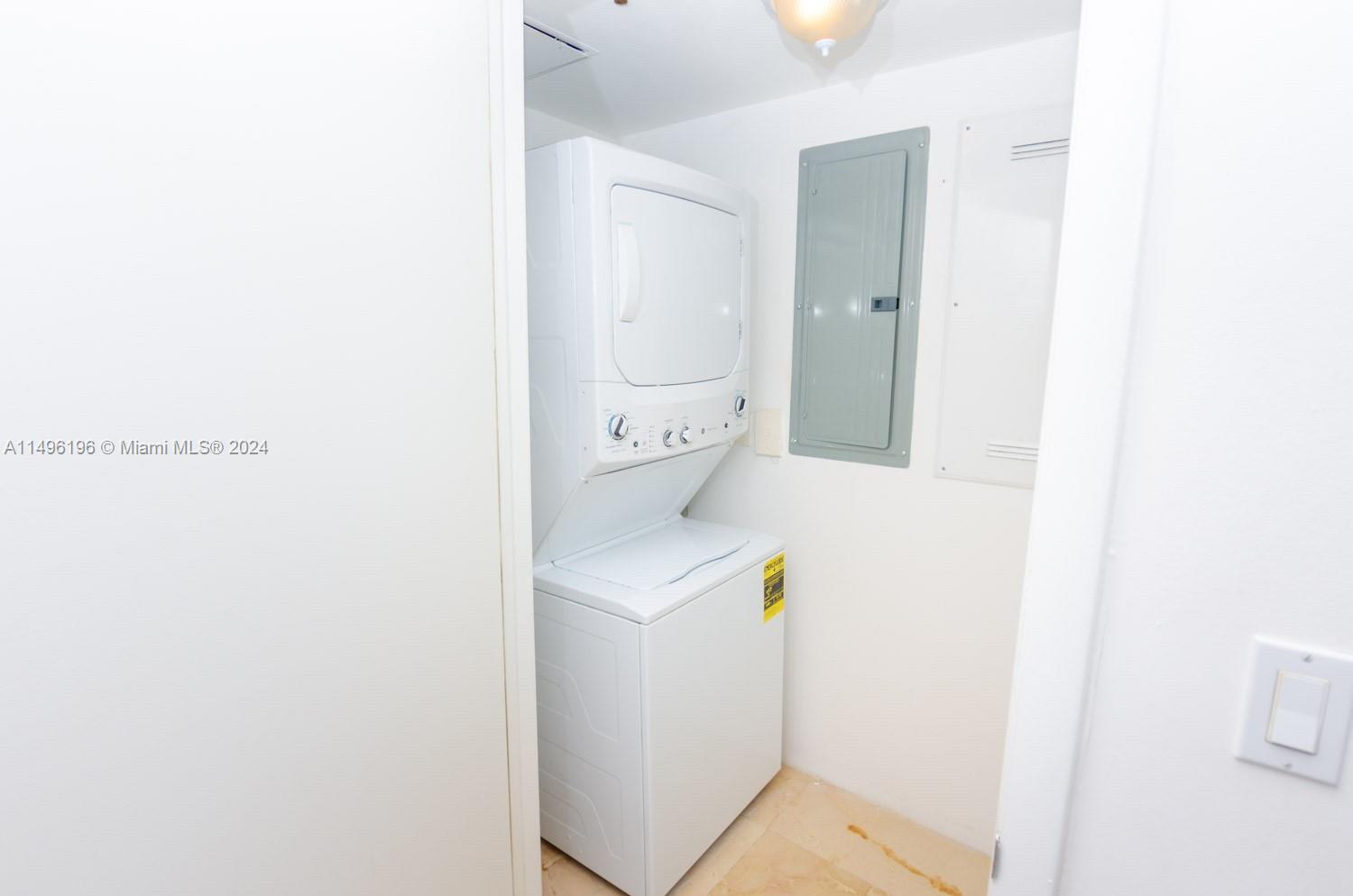 18911 Collins Ave # 2802