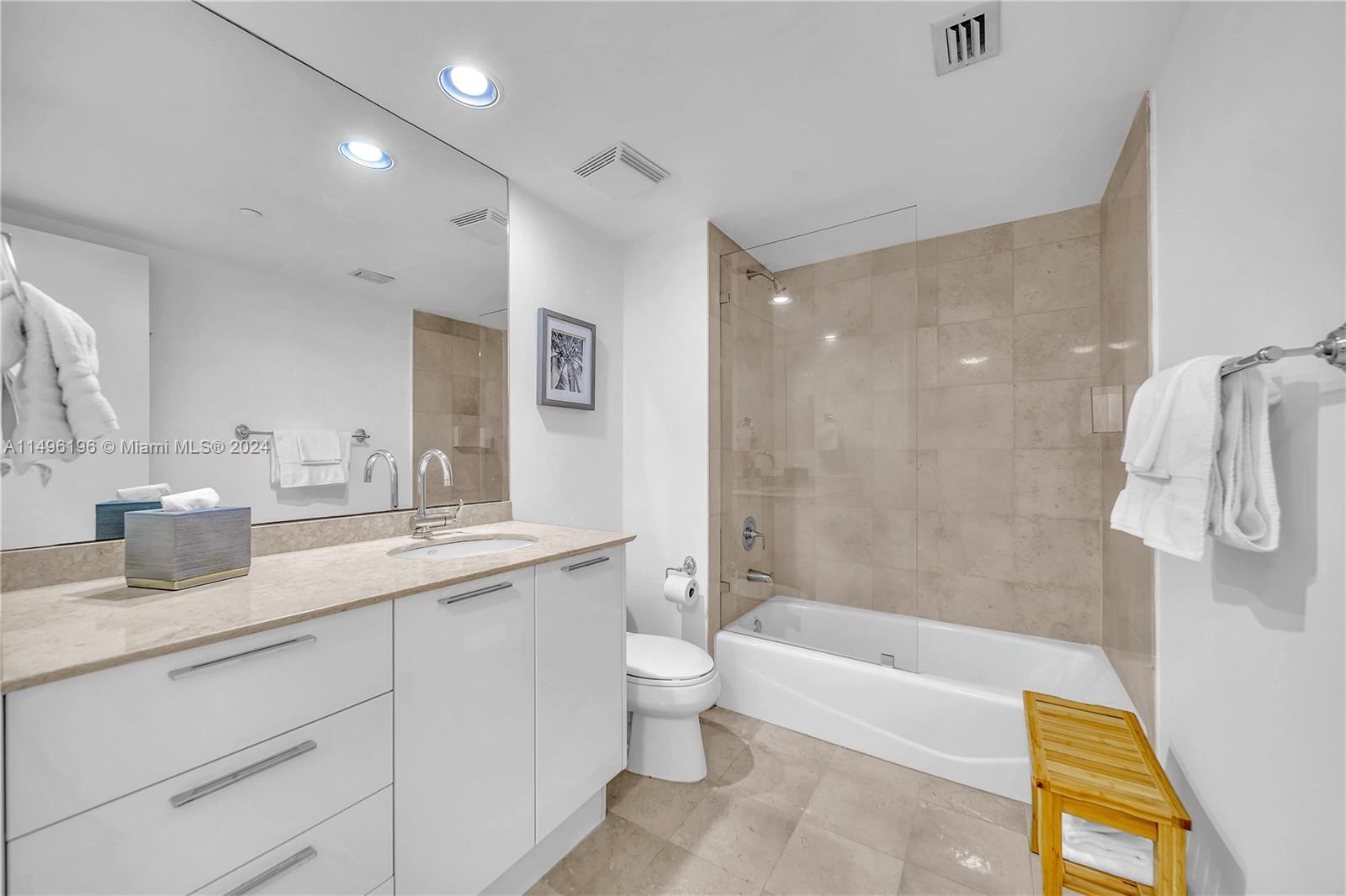 18911 Collins Ave # 2802