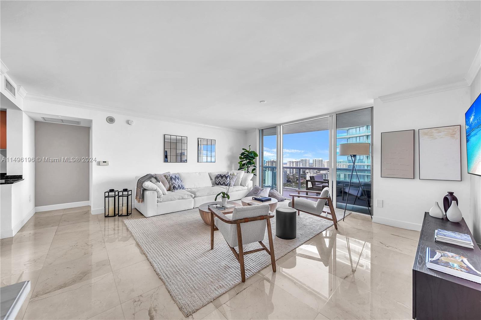 18911 Collins Ave # 2802