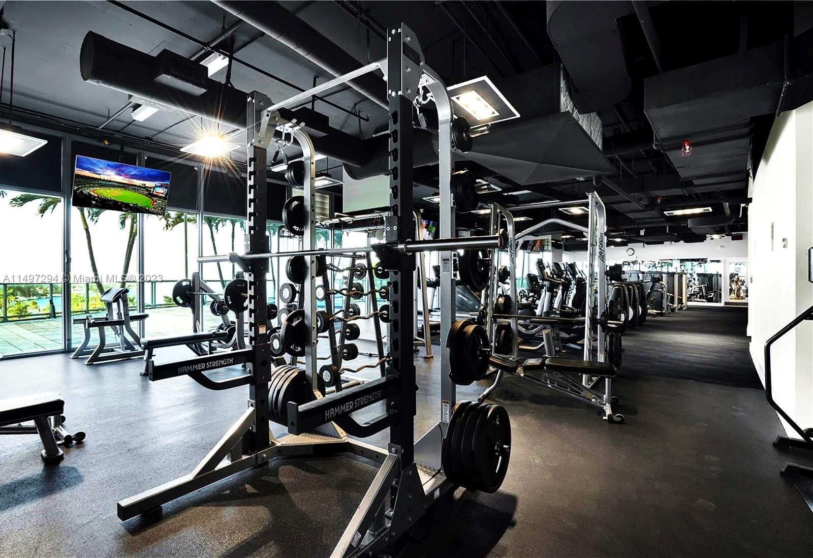 601 NE 36th St # 1310