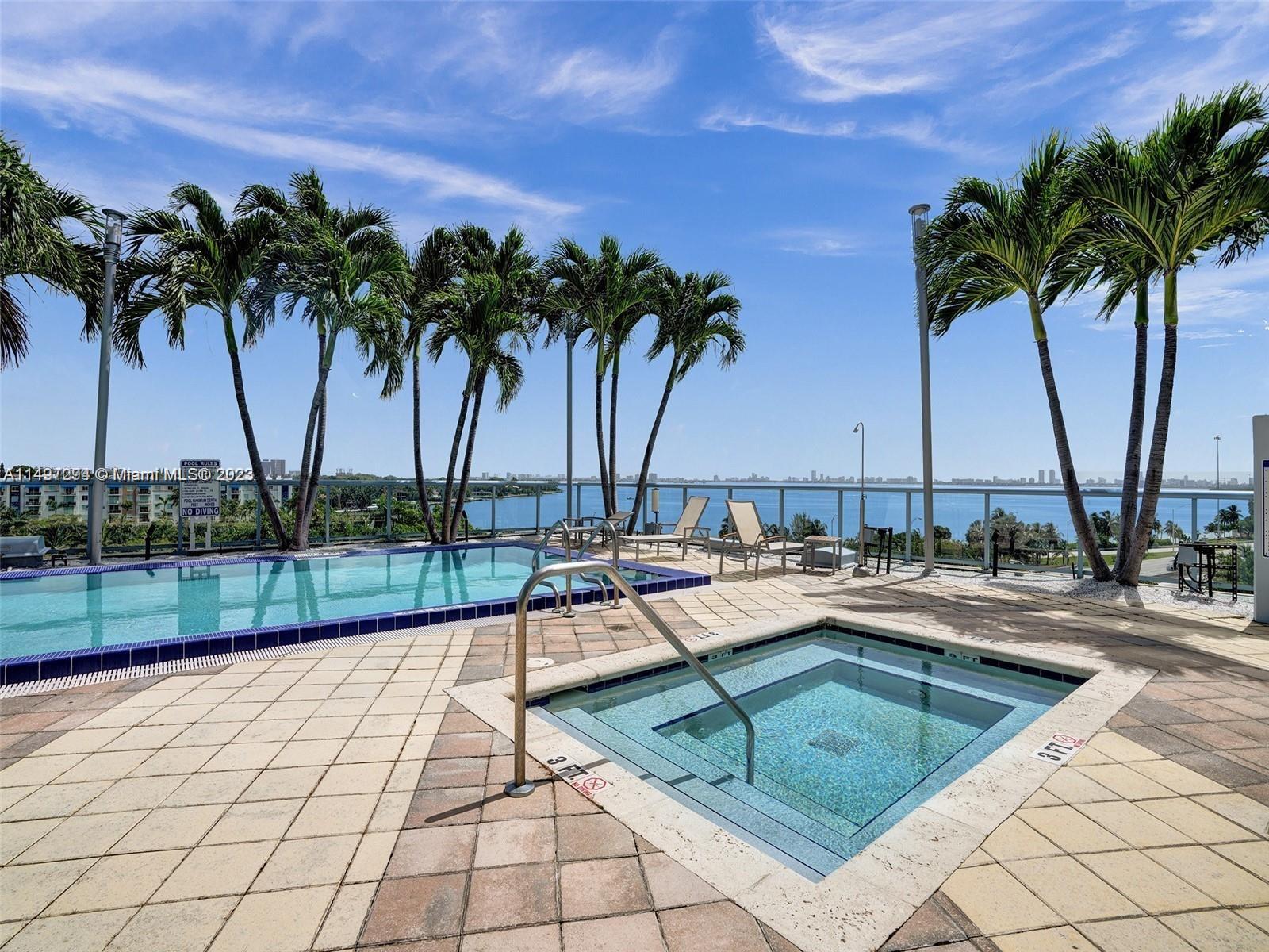 601 NE 36th St # 1310