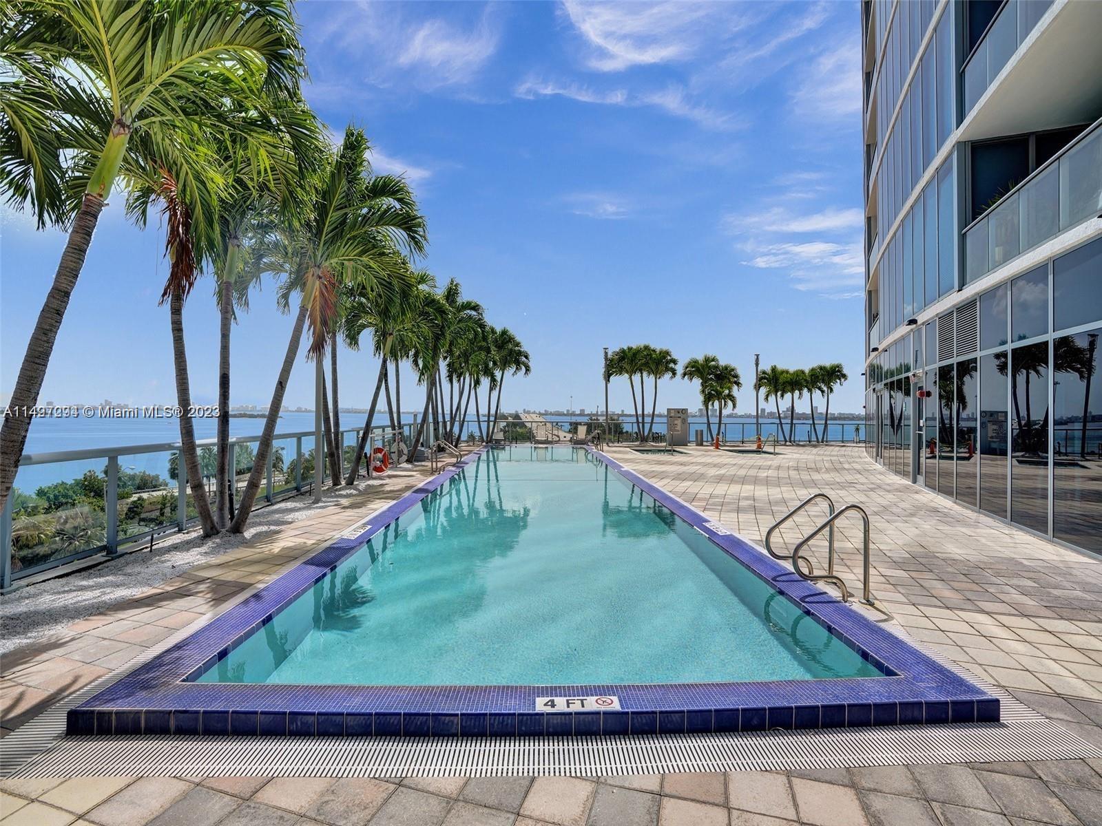 601 NE 36th St # 1310