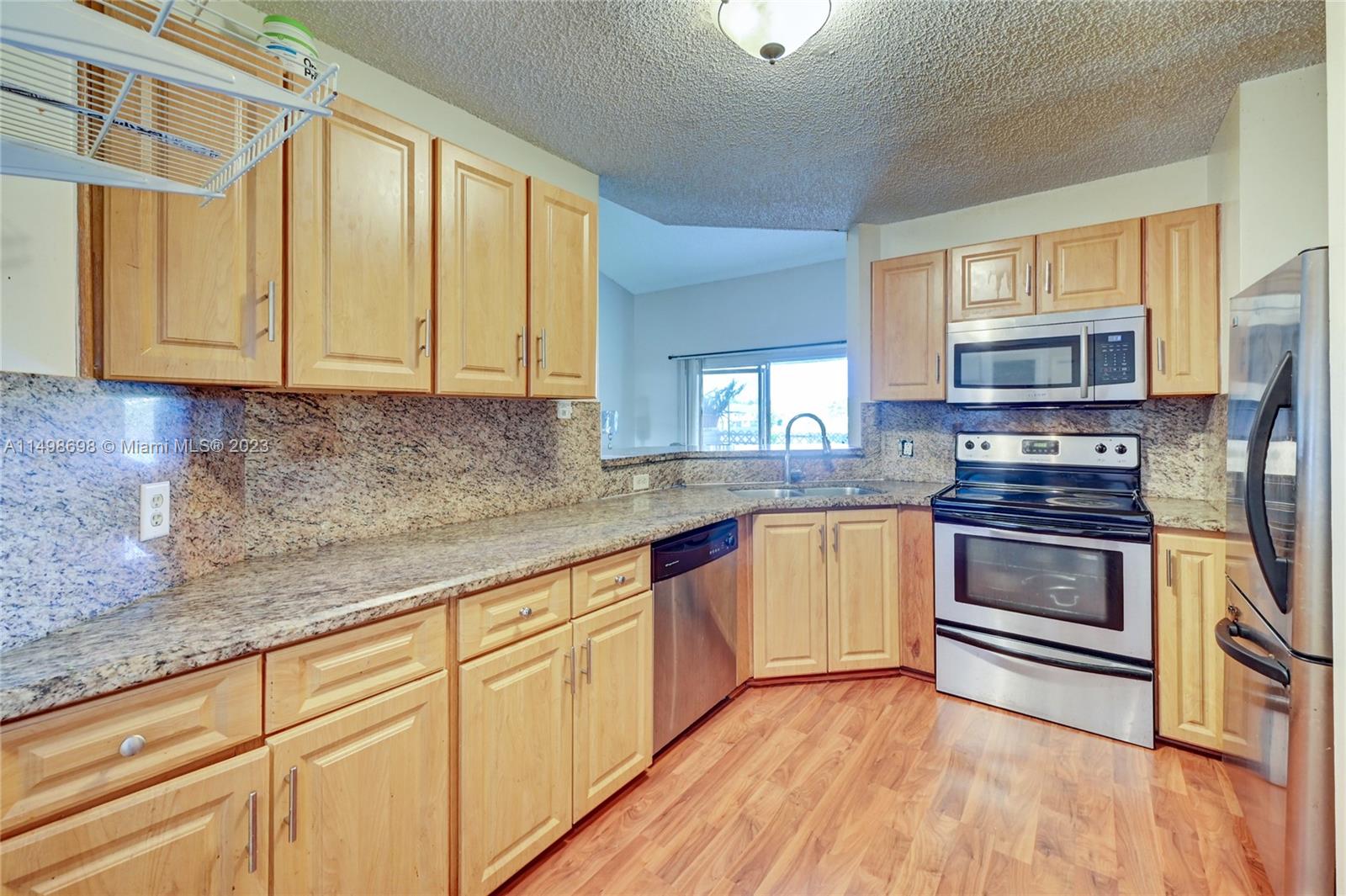 3409 NW 44th St # 202