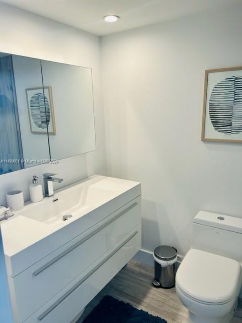 6301 Collins Ave # 1502