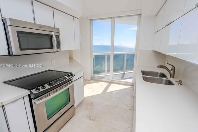 6301 Collins Ave # 1502