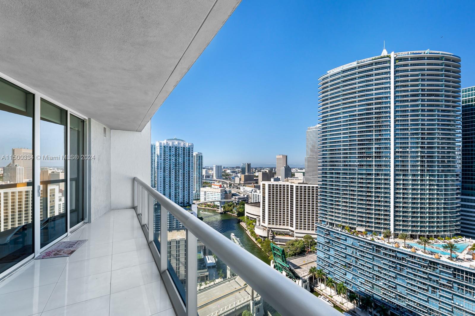 475 Brickell Avenue # 3014
