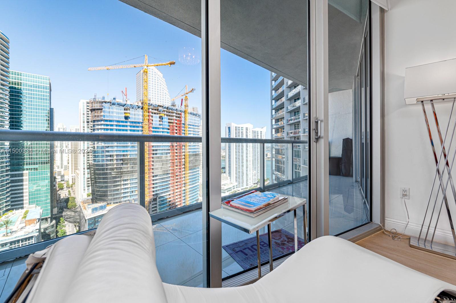 475 Brickell Avenue # 3014
