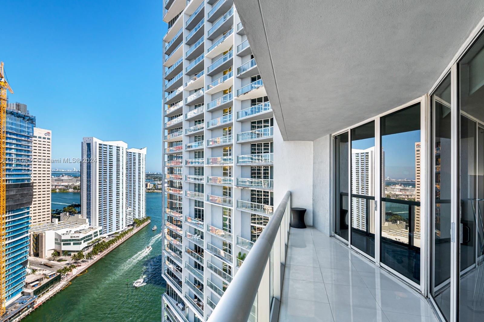 475 Brickell Avenue # 3014
