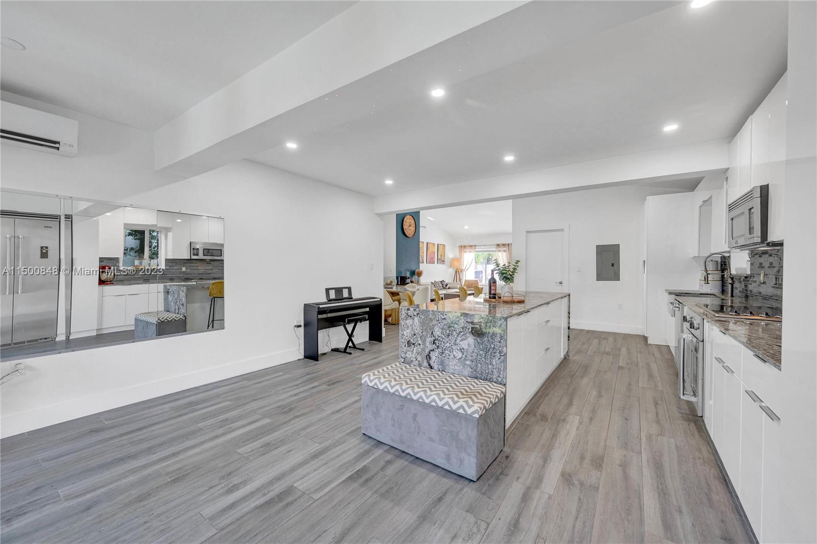 1515 SW 11th St
