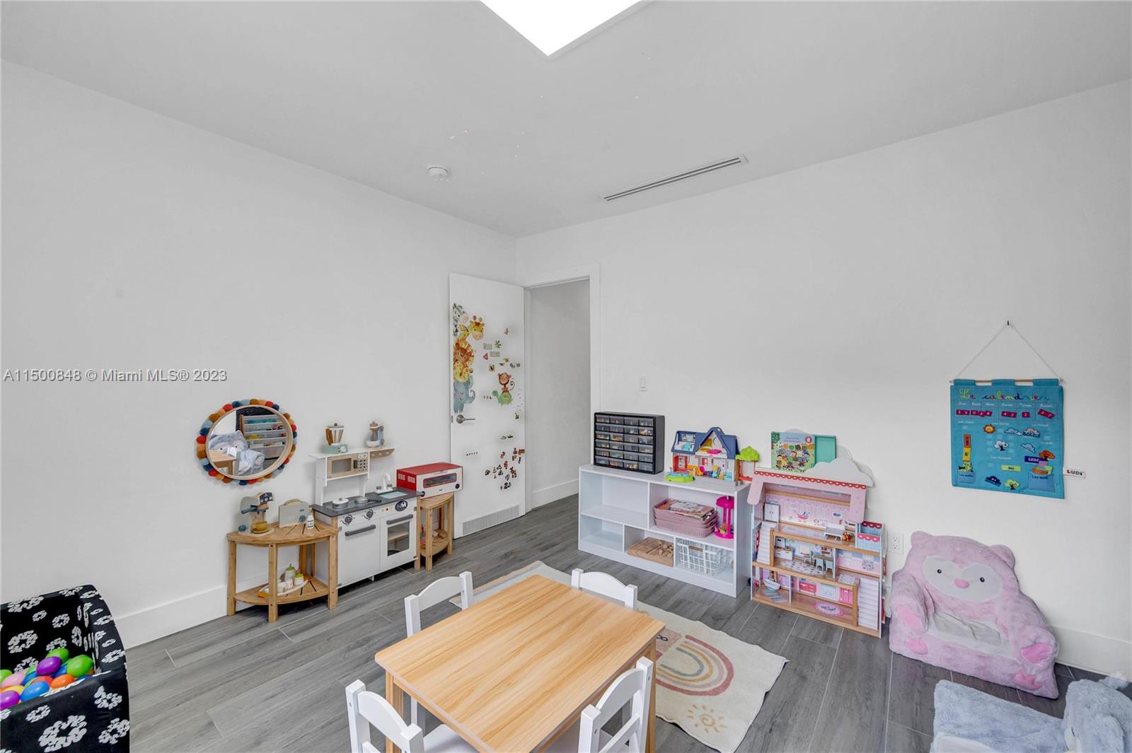 1515 SW 11th St