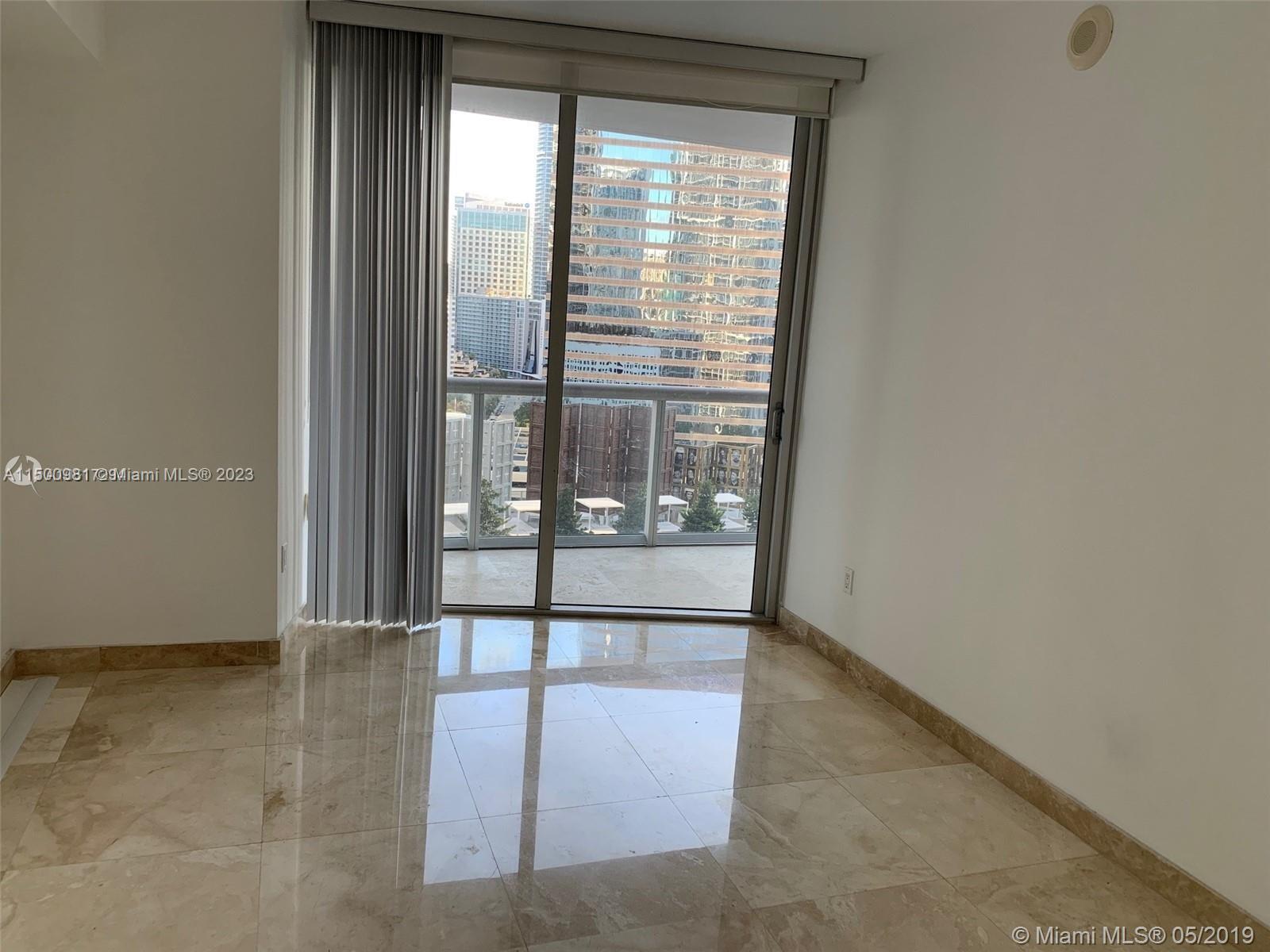 475 Brickell Ave # 1813