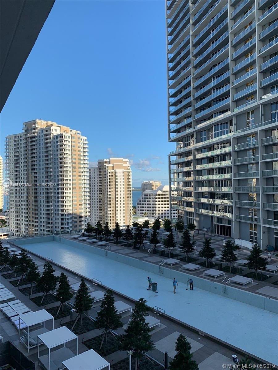 475 Brickell Ave # 1813