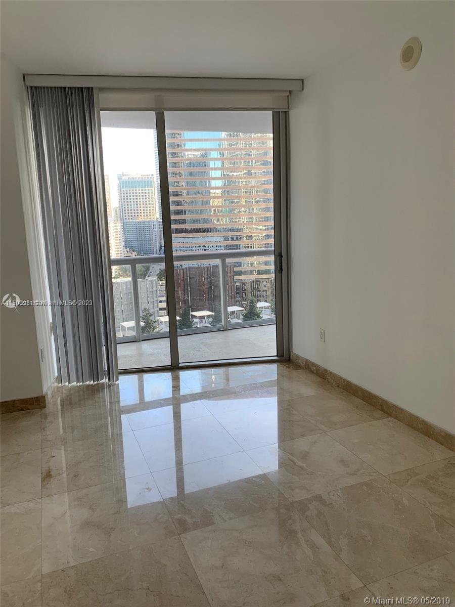 475 Brickell Ave # 1813