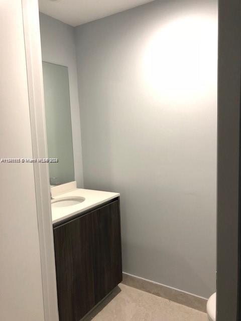 488 NE 18th St # 2402