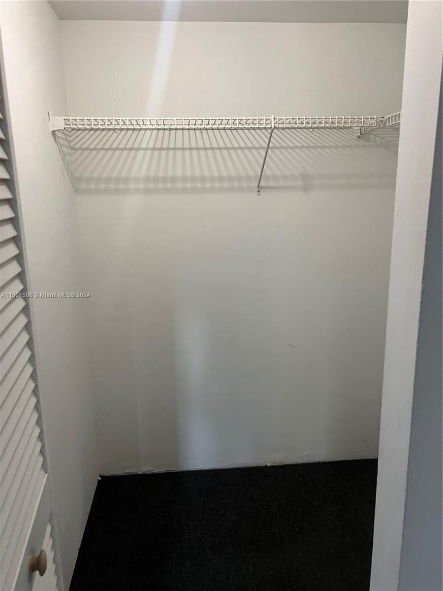 460 NW 20th St # 2010