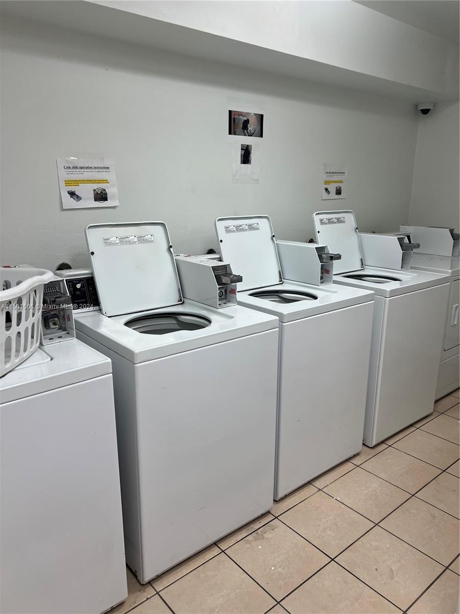 460 NW 20th St # 2010