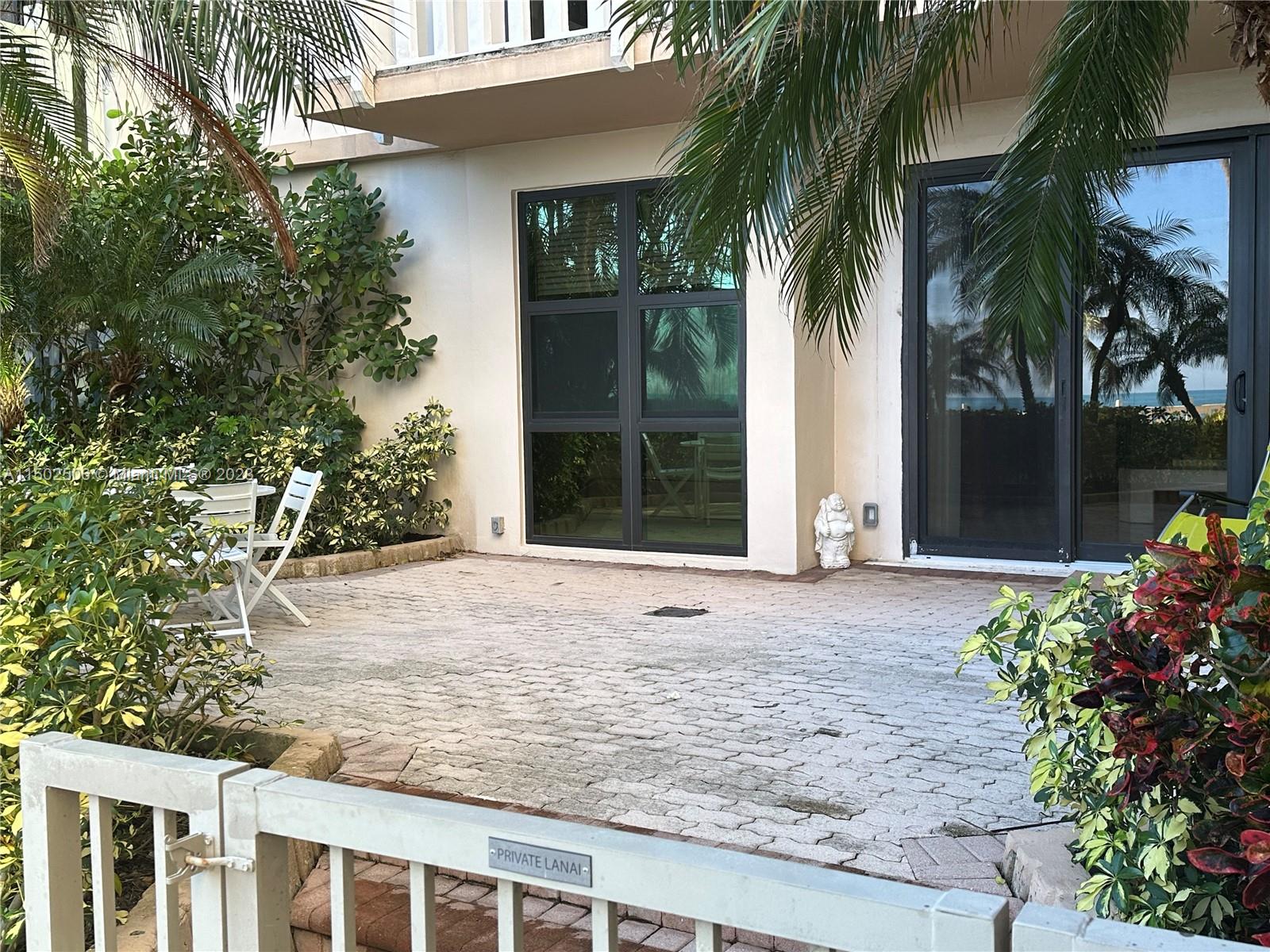 1111 Crandon Blvd # B105