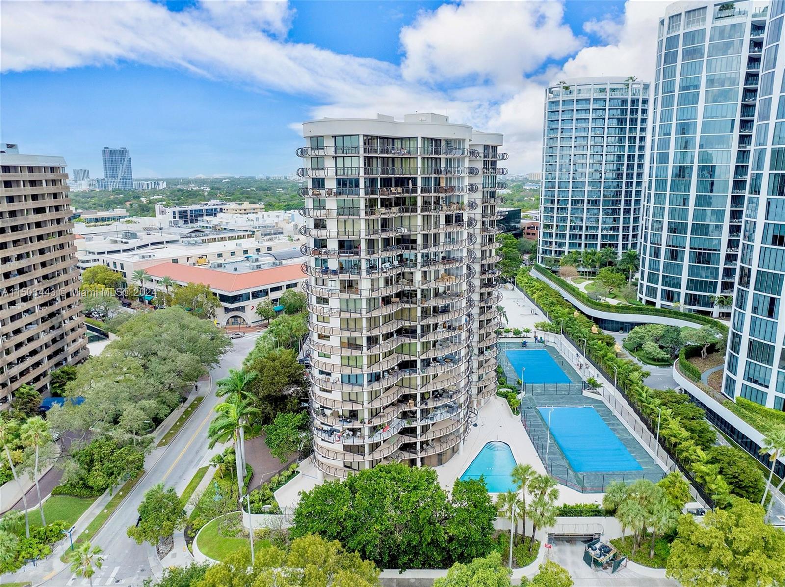 2843 S Bayshore Dr # C Unit: P2-C