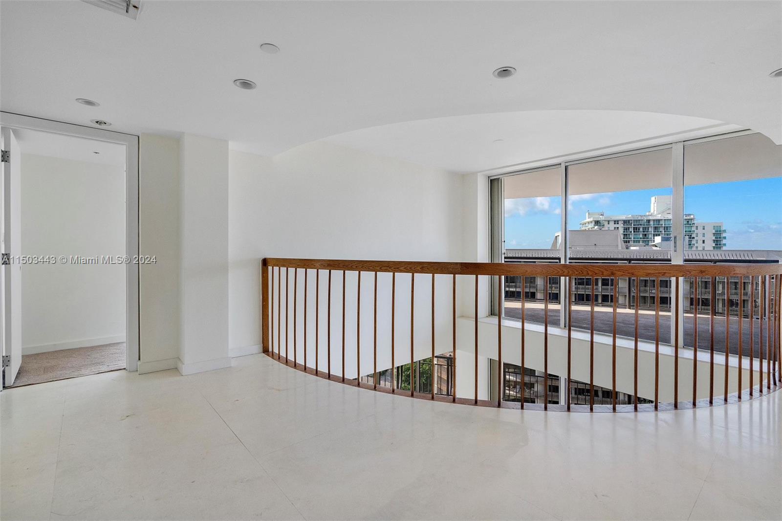 2843 S Bayshore Dr # C Unit: P2-C