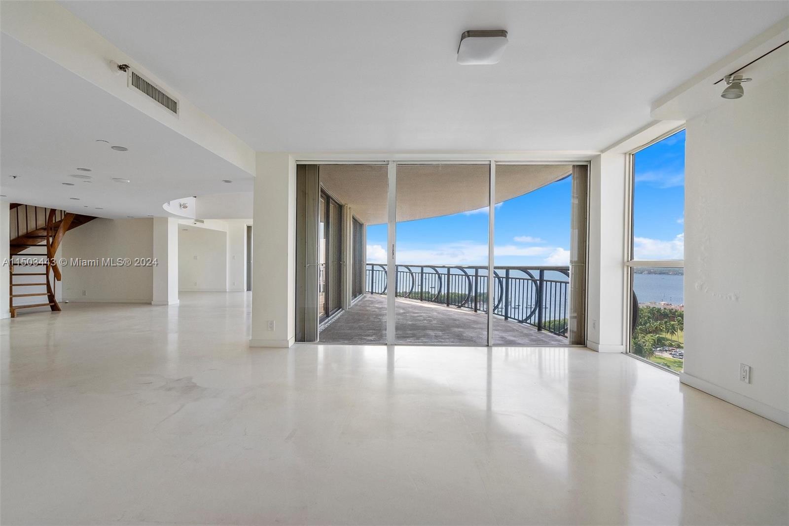 2843 S Bayshore Dr # C Unit: P2-C