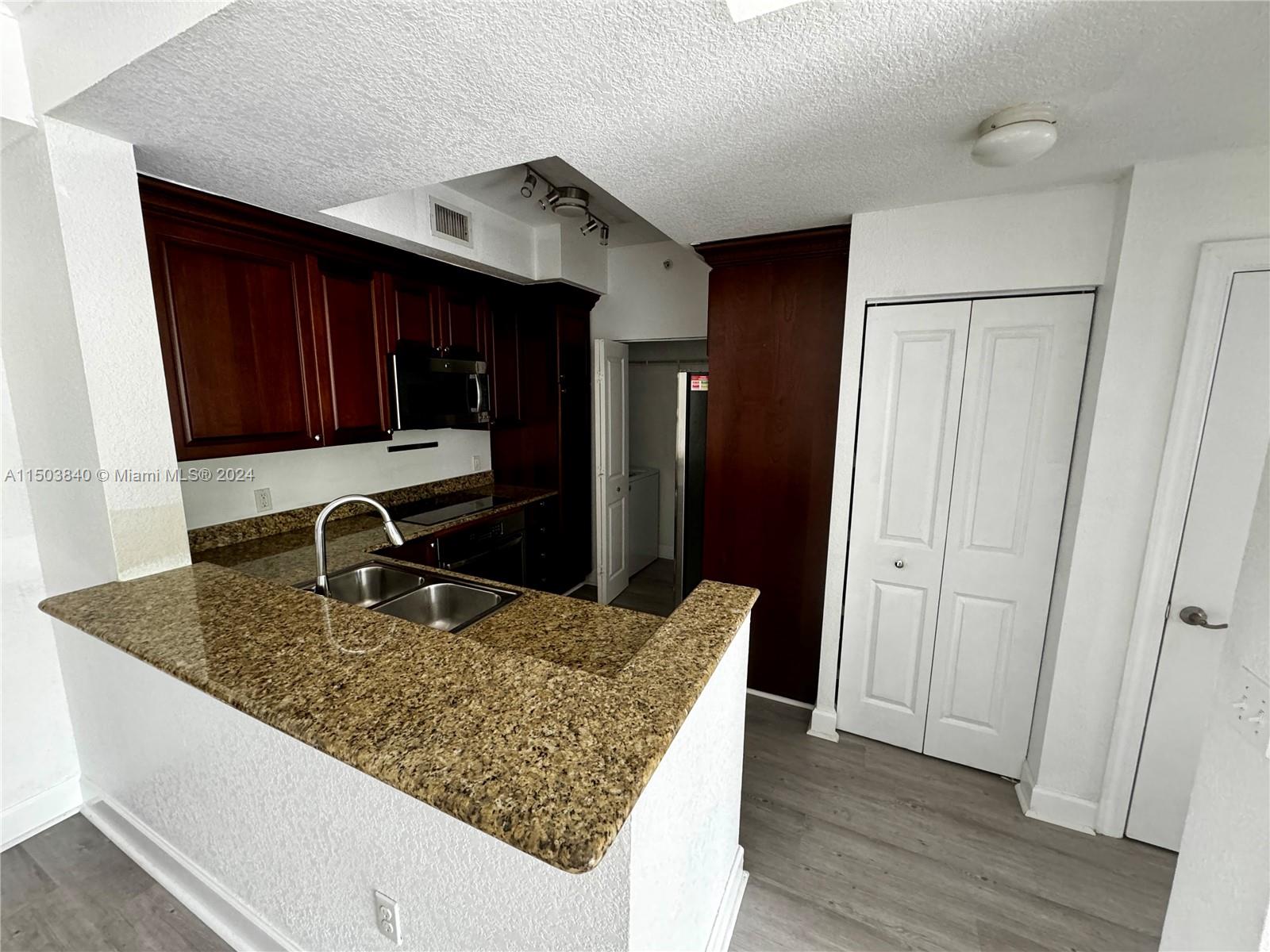 1660 Renaissance Commons Blvd # 2424