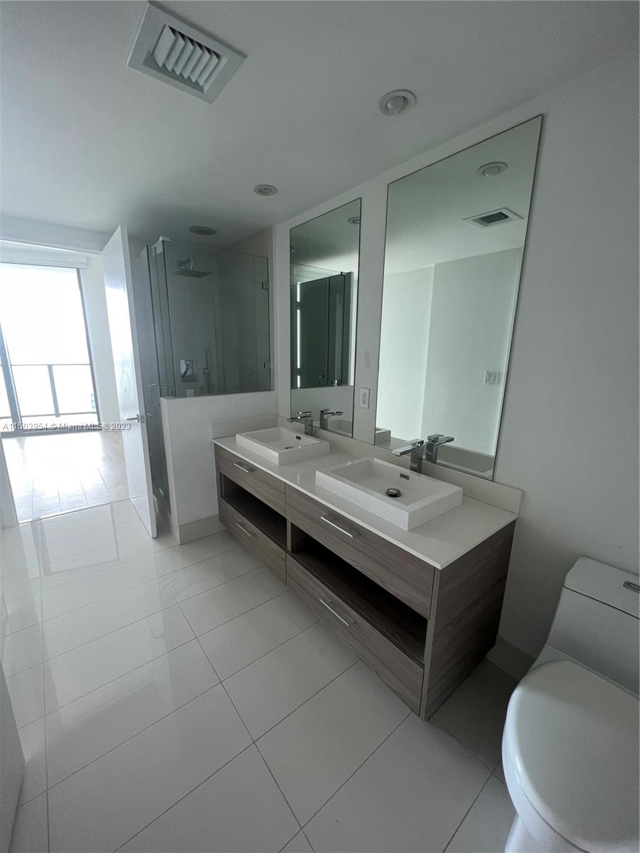 1300 S Miami Ave Unit: 4504