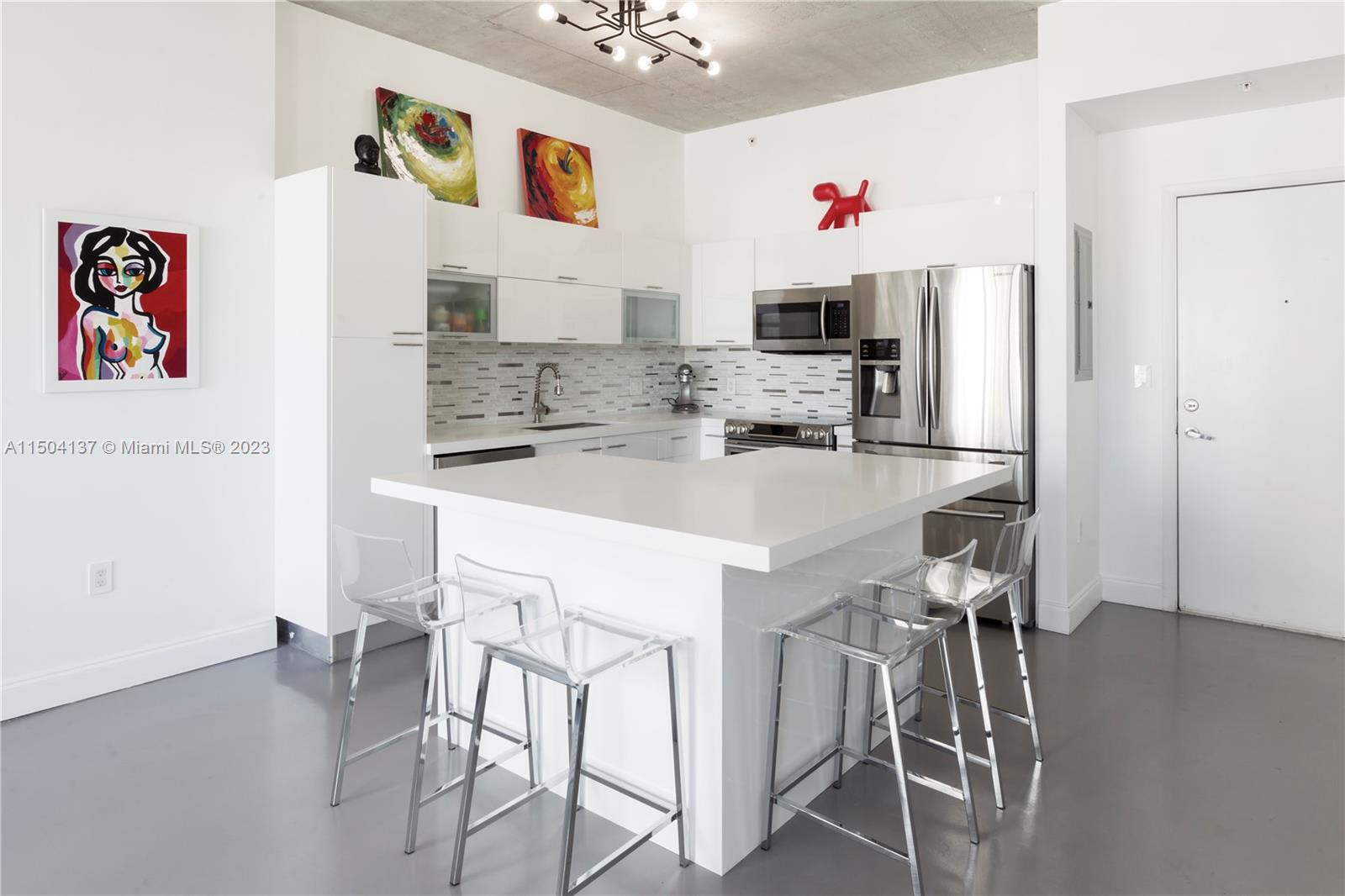 133 NE 2nd Ave # 1607