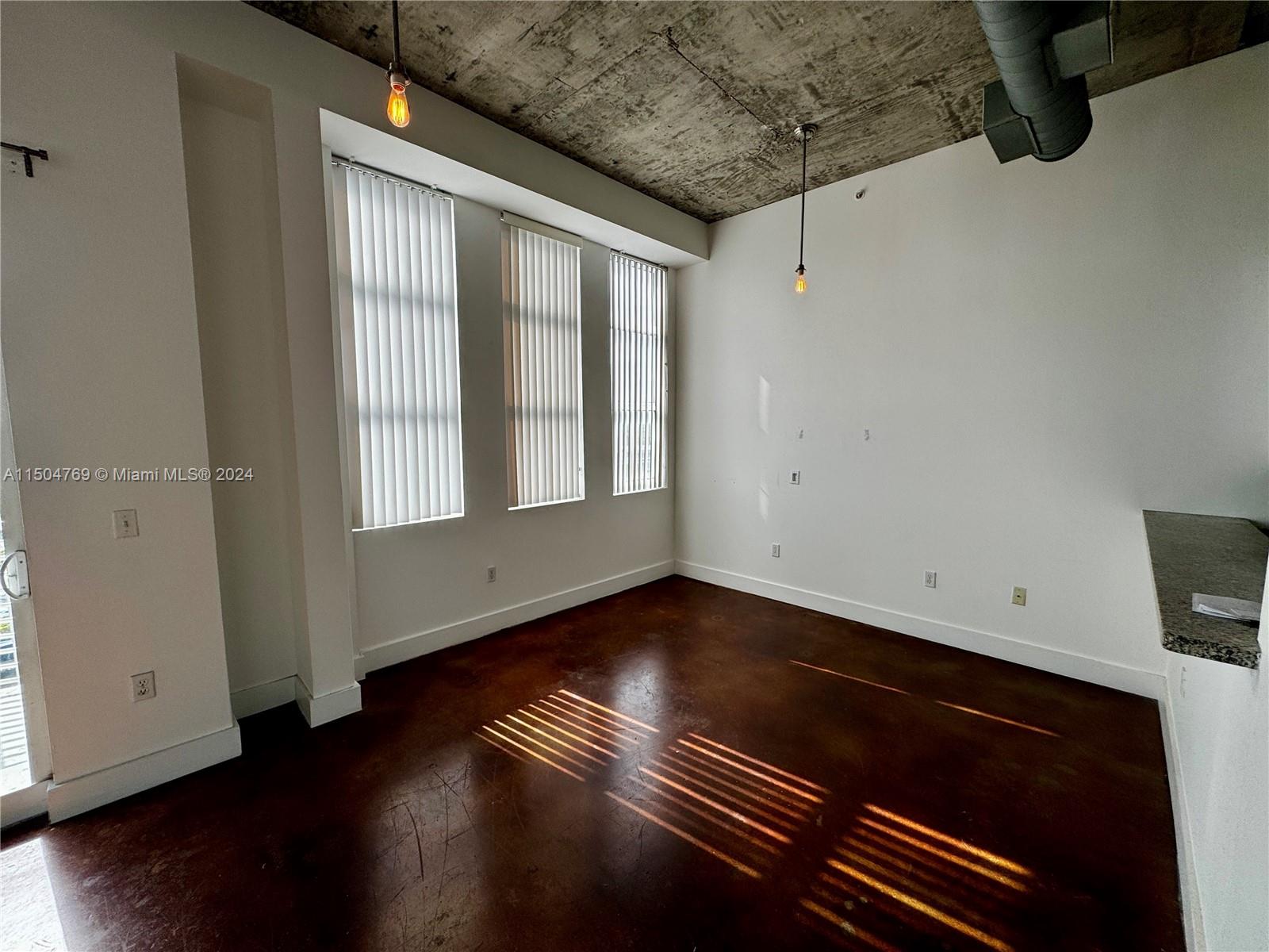 1789 NE Miami Gardens Dr Unit: W603