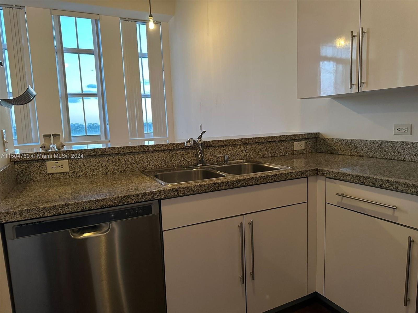 1789 NE Miami Gardens Dr Unit: W603