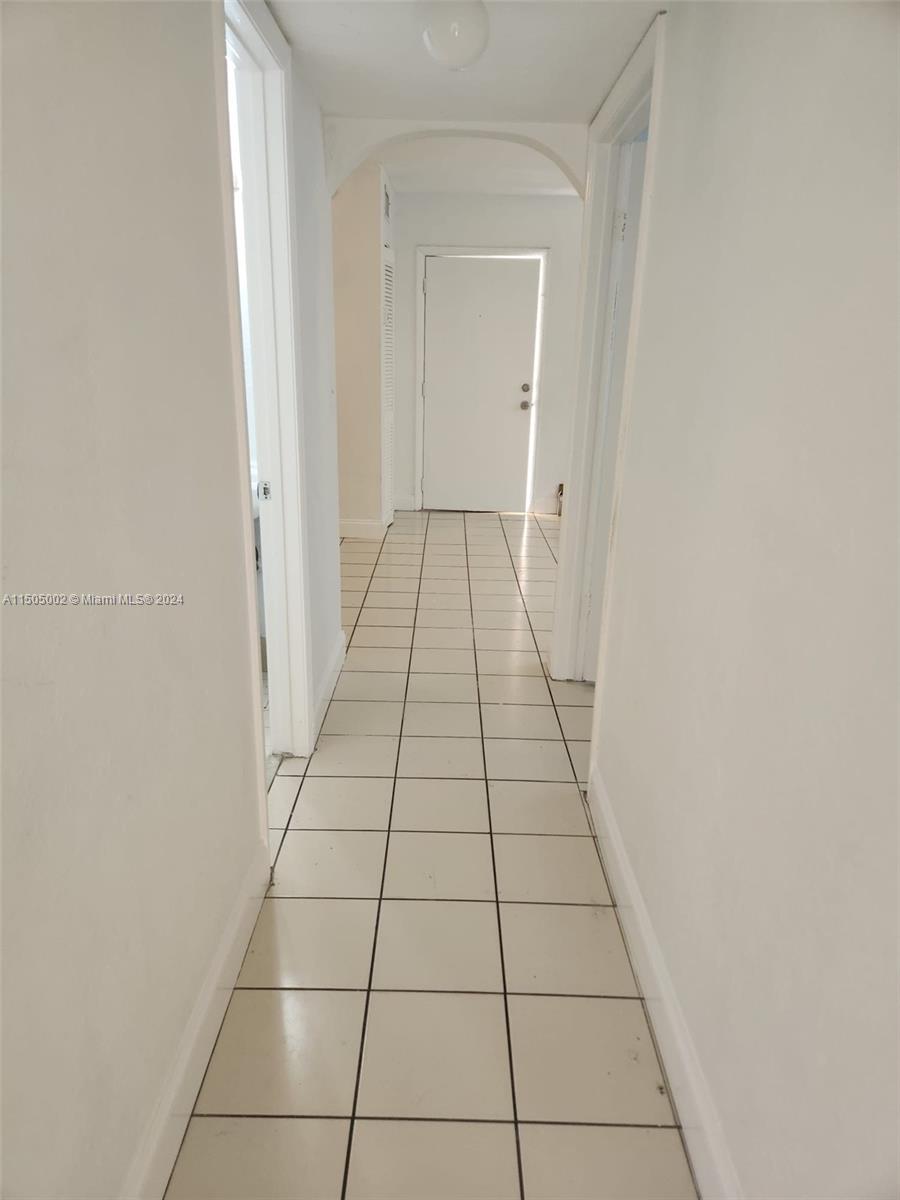 546 NW 114th Ave # 104