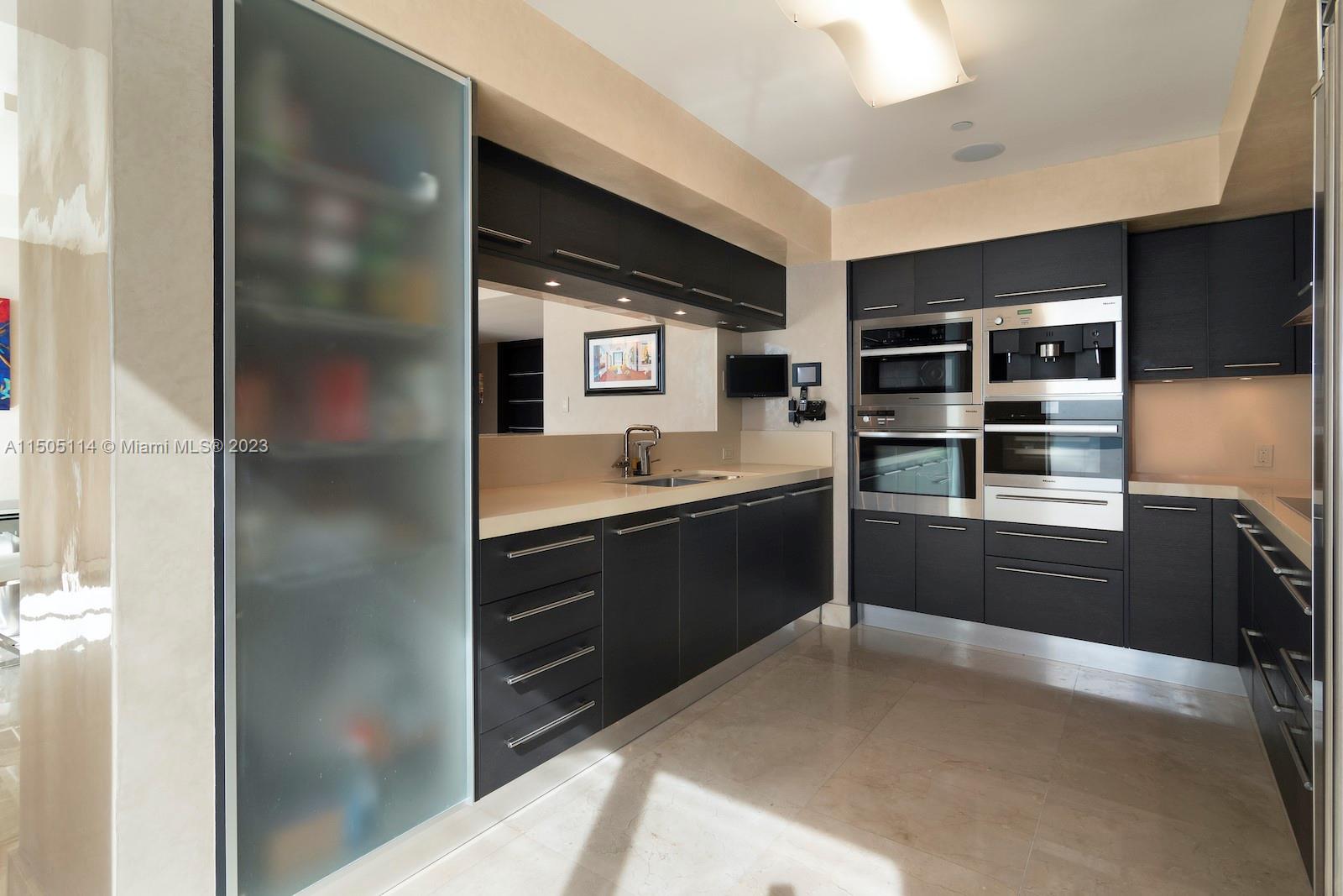 1331 Brickell Bay Dr # 3511