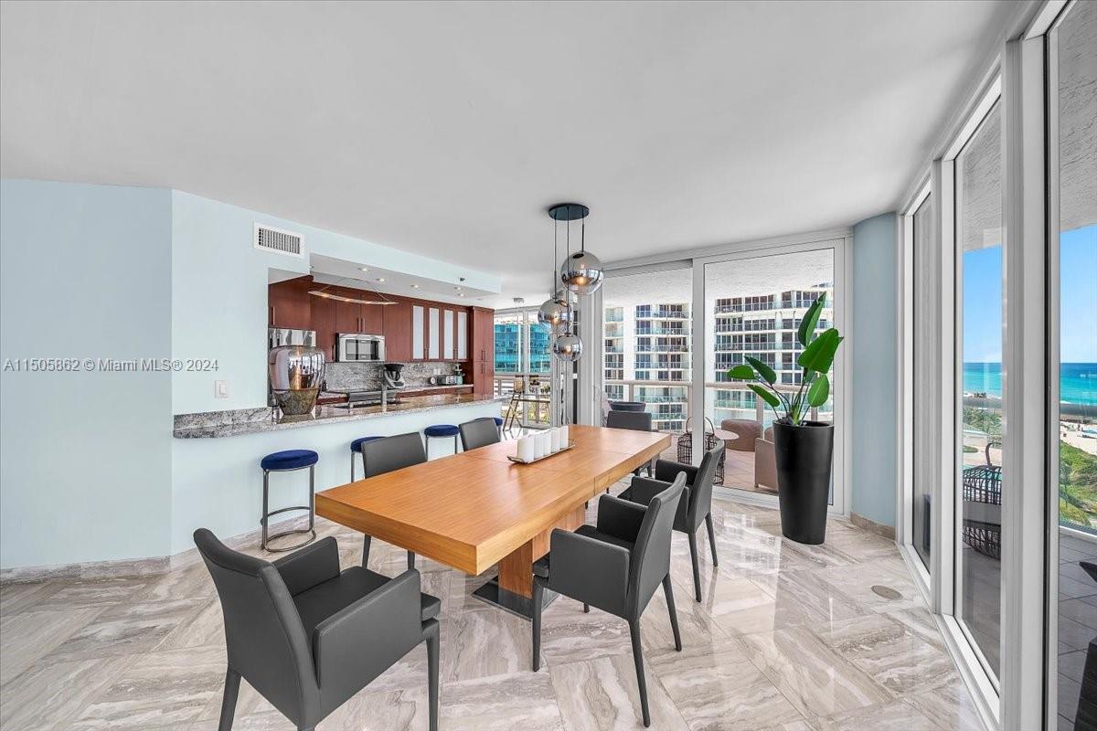 16425 Collins Ave # 816