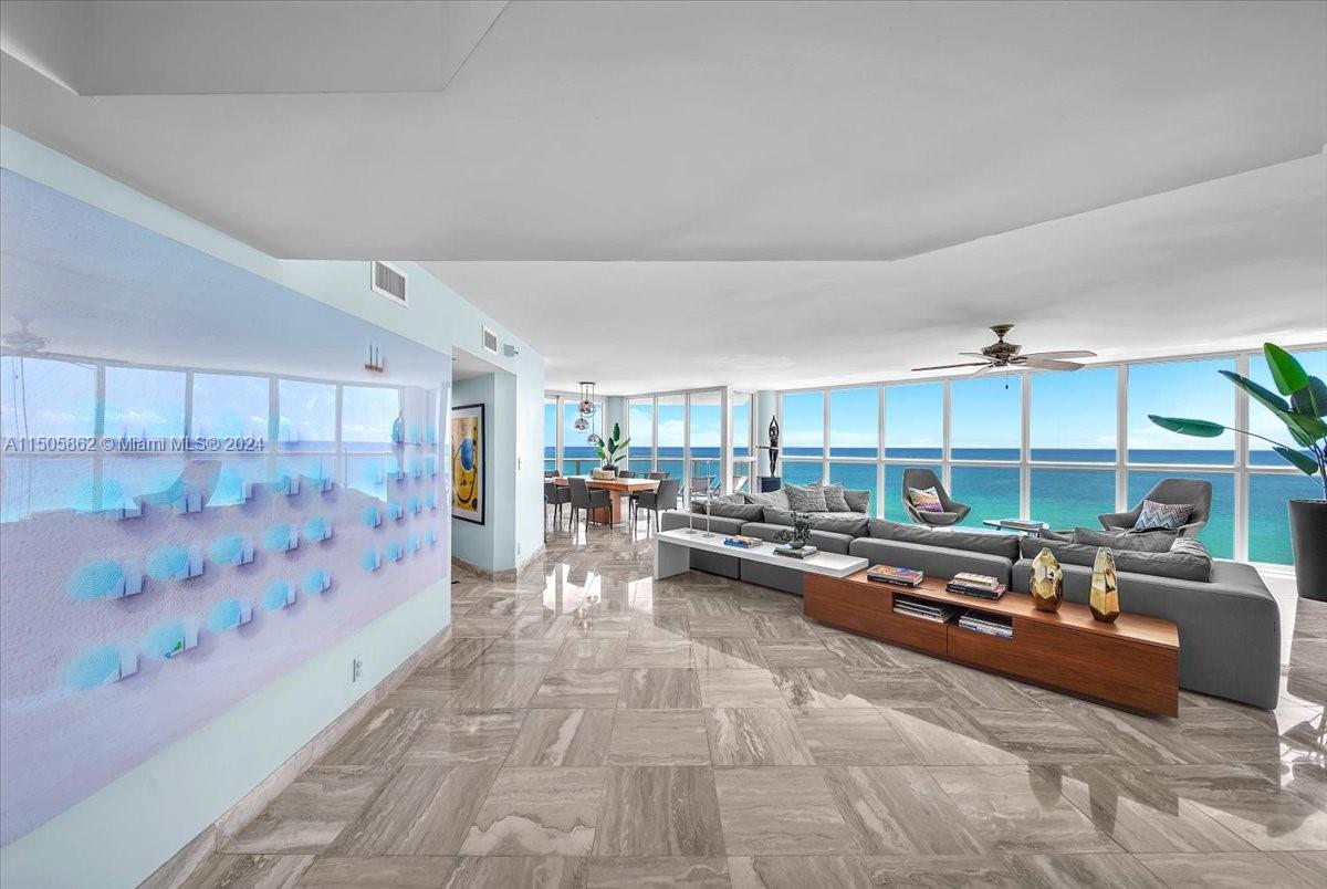 16425 Collins Ave # 816