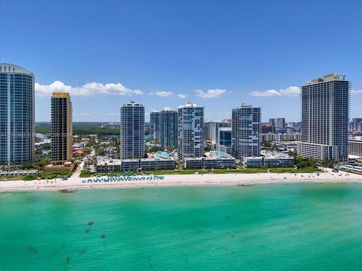 16425 Collins Ave # 816